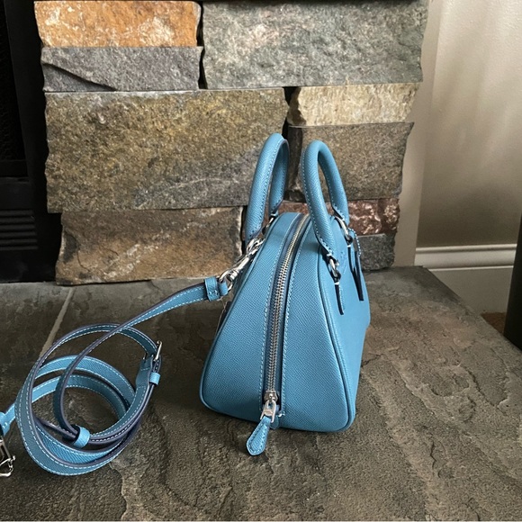 NWT COACH Sydney Satchel - Picture 4 of 14